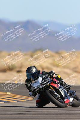 media/Feb-03-2024-SoCal Trackdays (Sat) [[767c60a41c]]/11-Turn 16 (2pm)/